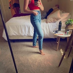 Classic mom jeans with stretch